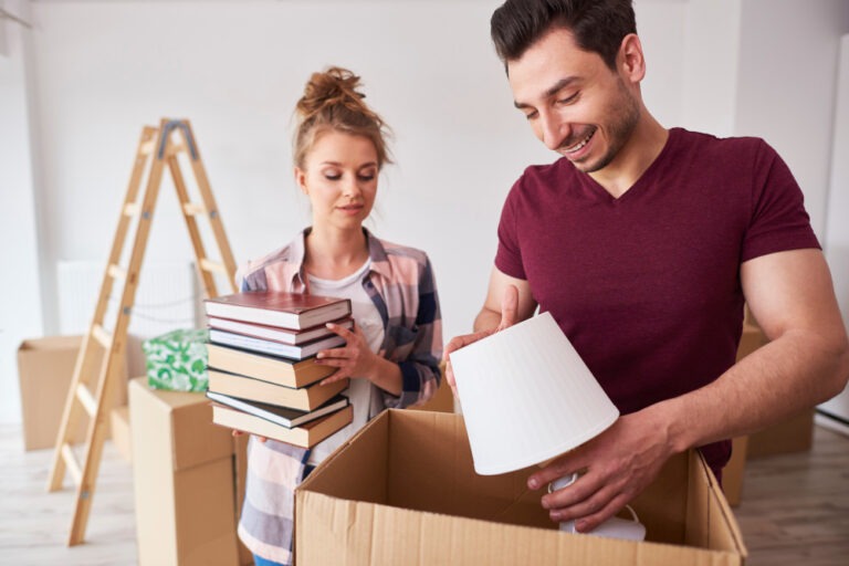 Get Ready: How To Pack For An International Move And Find The Best Tips
